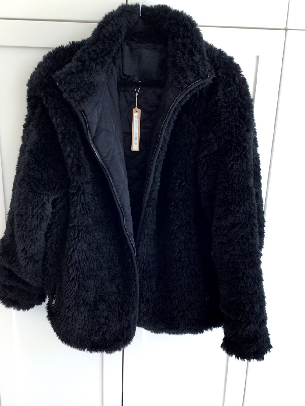 NWT Faux Fur Zip Up Mock Neck Jacket SKIMS (Sold Out) M - Picture 6 of 16